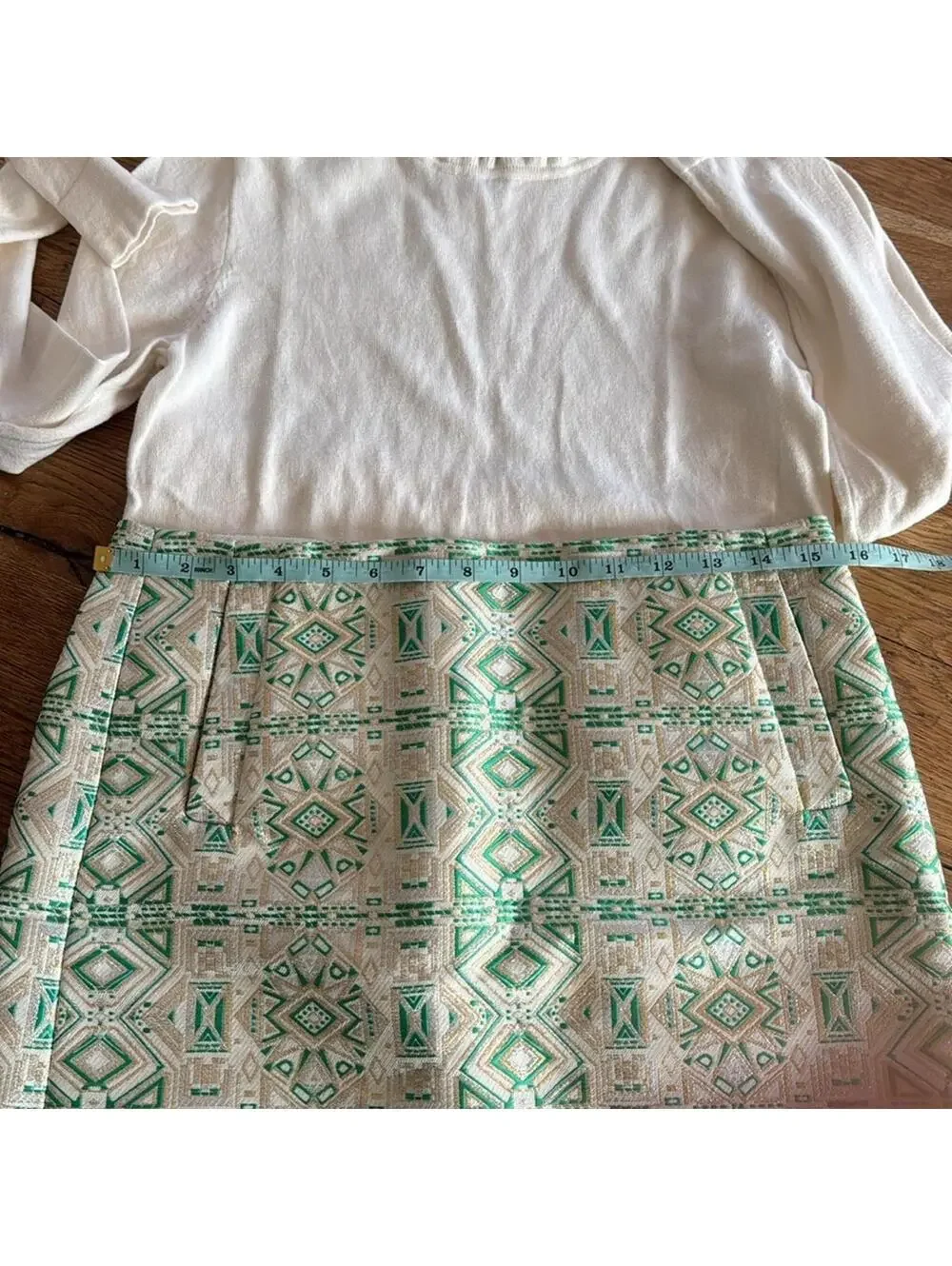 J CREW OUTFIT!  SKIRT AND LONG SLEEVE RUFFLE TOP XS